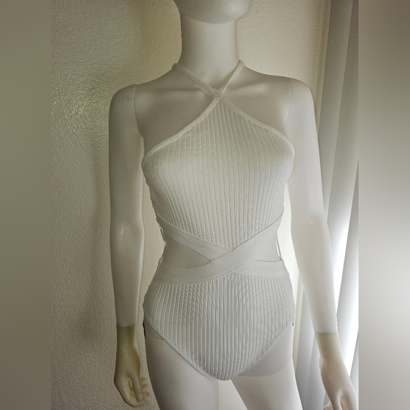NOT Available ZARA NWT Ribbed Cut Out Bodysuit  White Size Small - Picture 15 of 16
